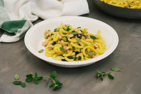 Gramigna al salmone con verdure