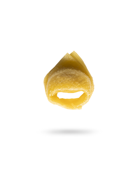 Tortellini antica ricetta con prosciutto crudo italiano e vitello italiano